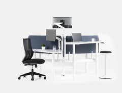AspectFurniture_Zurich 5_120 B2B_Triangle.jpg Image of Desk Cluster AspectFurniture Zurich 120Deg Triangle AdjustableHeight