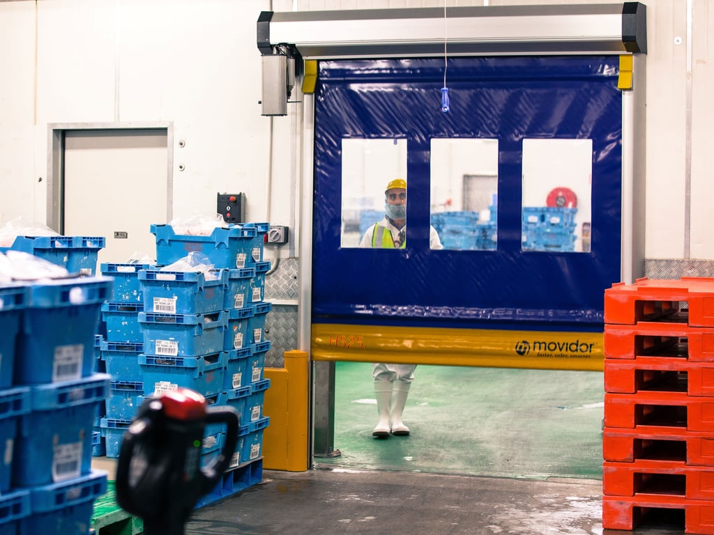 Coldshield_HS25_factoryinstall 2.jpg Image of Door Roller Coldshield Rapid HS25 ProtrudingTrack