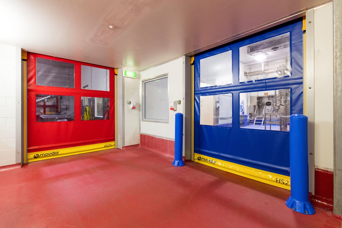 Coldshield_HS25_factoryinstall.jpg Image of Door Roller Coldshield Rapid HS25 ProtrudingTrack