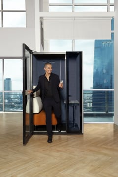 europlan_refresh_w_pod_commercial_insitu.jpg Image of Booth Work Europlan Refresh W-Pod 2-0