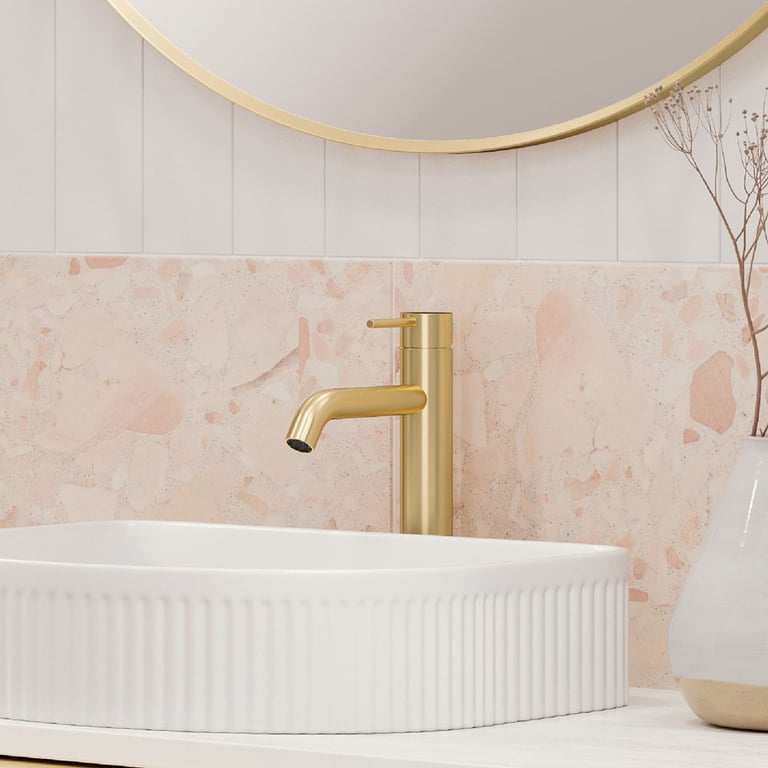 228110UB_2.jpg Image of Mixer Basin Fienza Kaya Medium