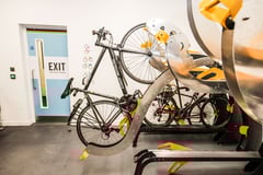 FiveAtHeart_ArcSingleSidedStaggered_2.jpg Image of Rack Bicycle FiveAtHeart Arc SingleSided Staggered