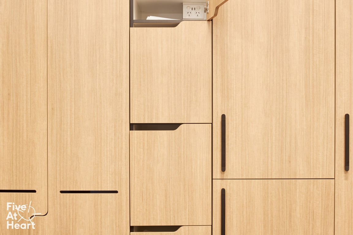 FiveAtHeart_Gibbons_2.jpg Image of Five at Heart - Modern Office