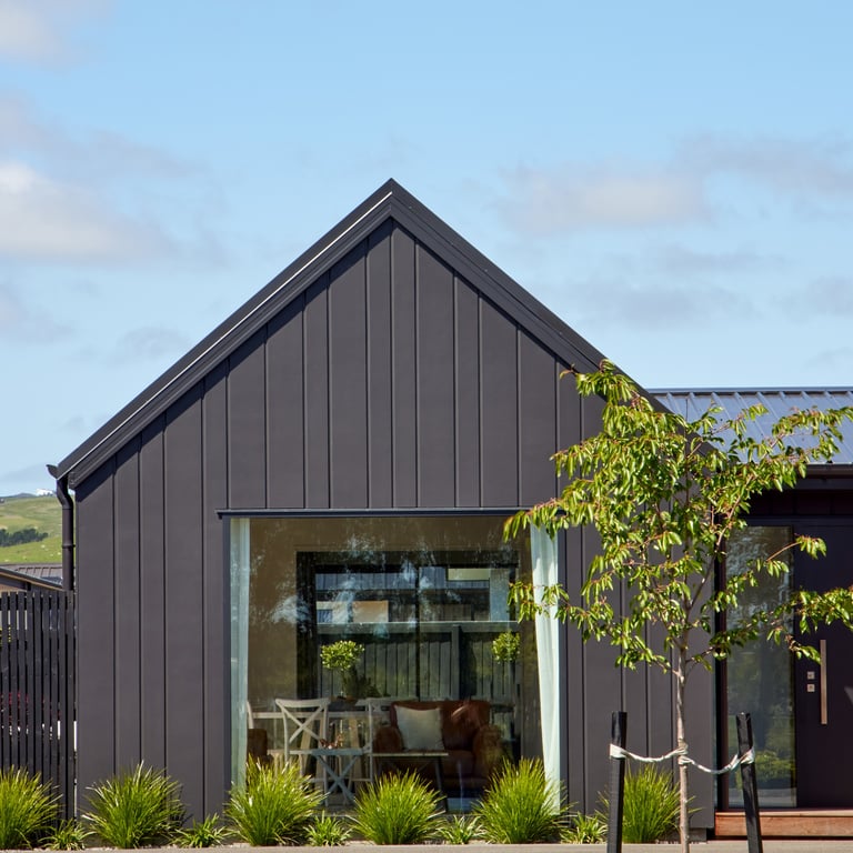 Hardie Oblique Cladding-bespoke-scandi-exterior-kennedysbush-newzealand-jameshardie.jpg Image of Cladding Board JamesHardie HardieObliqueCladding Vertical 300 200 Monument
