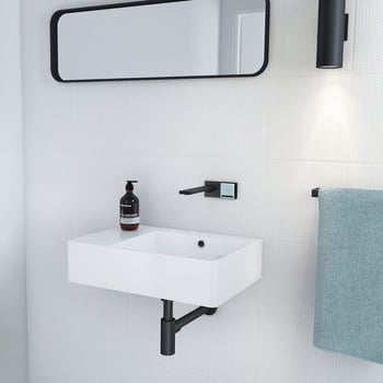 116-7813-10 116-9002-85 Phoenix Zimi Wall Basin Mixer Set Lifestyle 2 RGB.jpg Image of MixerSet Wall Phoenix Zimi